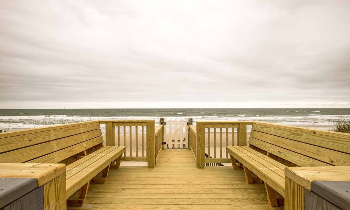 Whalehead Beach 一軒家 | Breakers View | Oceanfront | Private Pool, Hot Tub