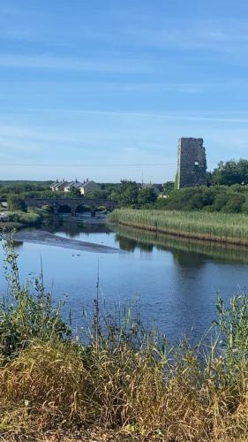 Doonbeg 一軒家 | Doonbeg Castle View