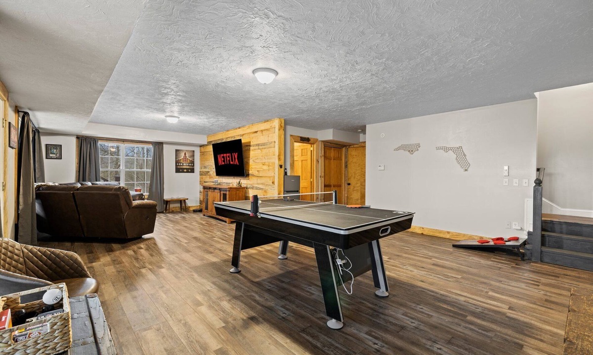 Topton スキーシャレー | Dream Chaser Chalet at Nantahala Lake- Kayak/Dock/Firepit/Game Room/Movie Room