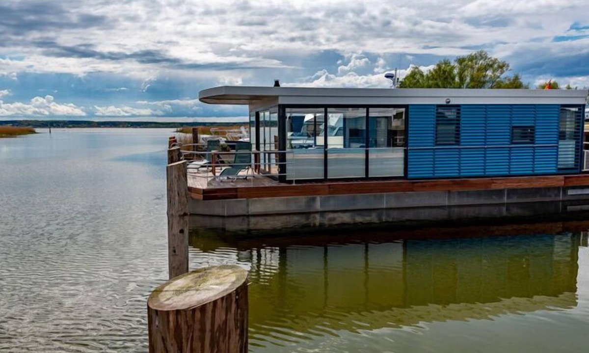Peenemuende ボートレンタル | Houseboat in Peenemuende