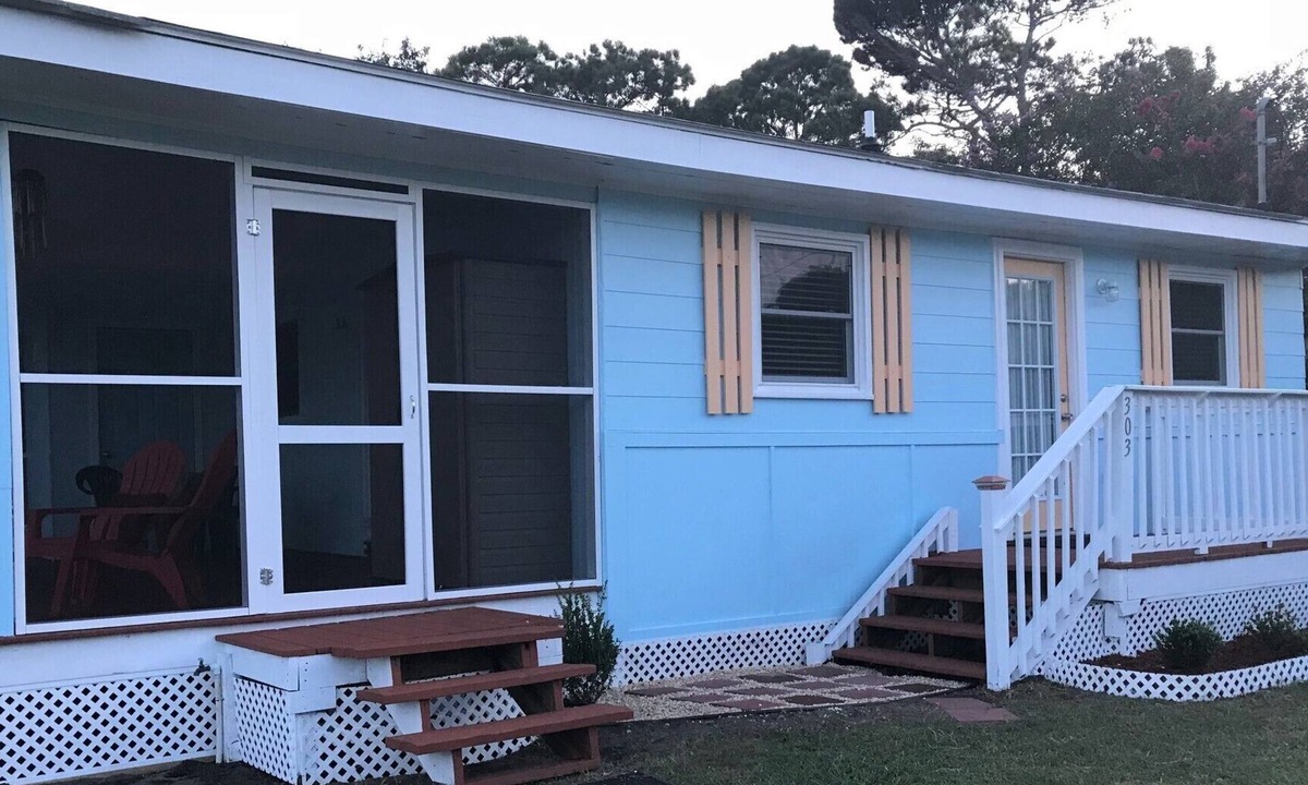 Wilmington Beach 一軒家 | "JUNIOR'S PLACE"ピースフル＆プライベート、ビーチまで2ブロック - * PETS OK - LOW PET FEE *