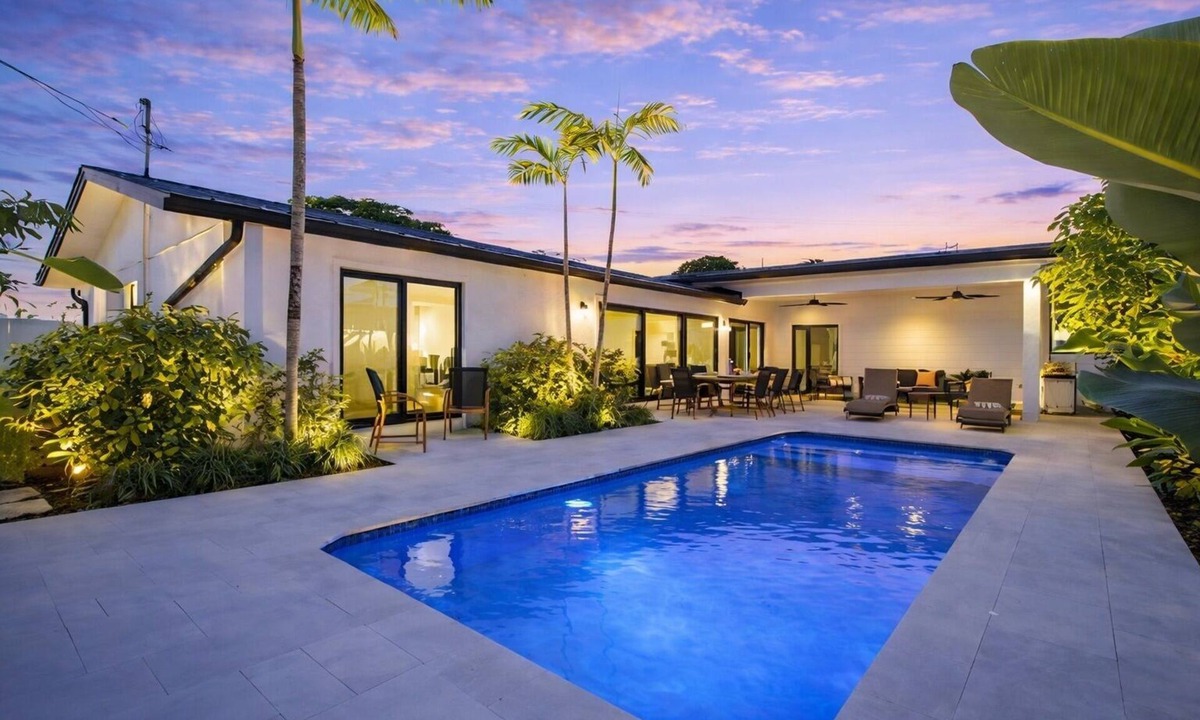 Lighthouse Point 一軒家 | Luxury Home In Lighthouse Point Island - Heated Pool- Near The Beach - Walkable