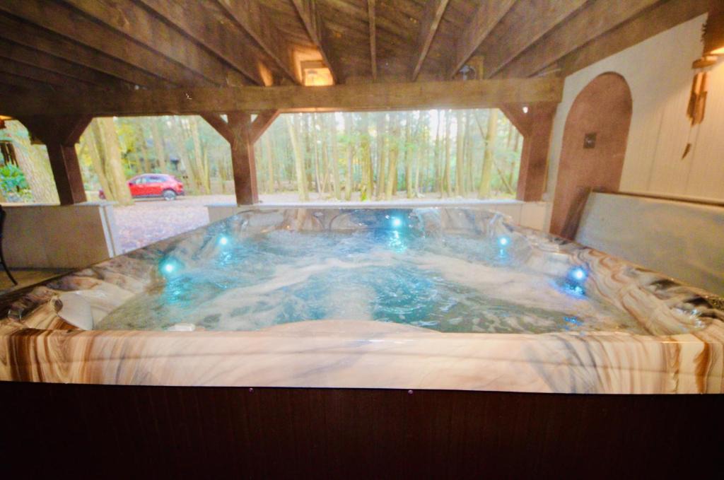 Pocono Pines スキーシャレー | Mt. Maplewood Split Lodge
