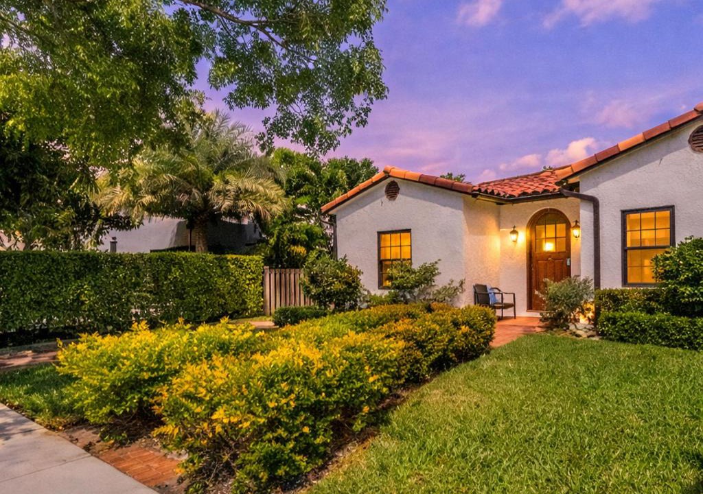 Old Northwood 一軒家 | Private Compound Near Beach w Casita