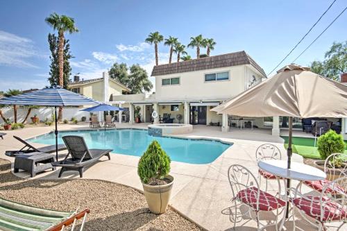 Rancho Oakey 一軒家 | Stunning Home w/Private Oasis - 1 ½ Mile to Strip