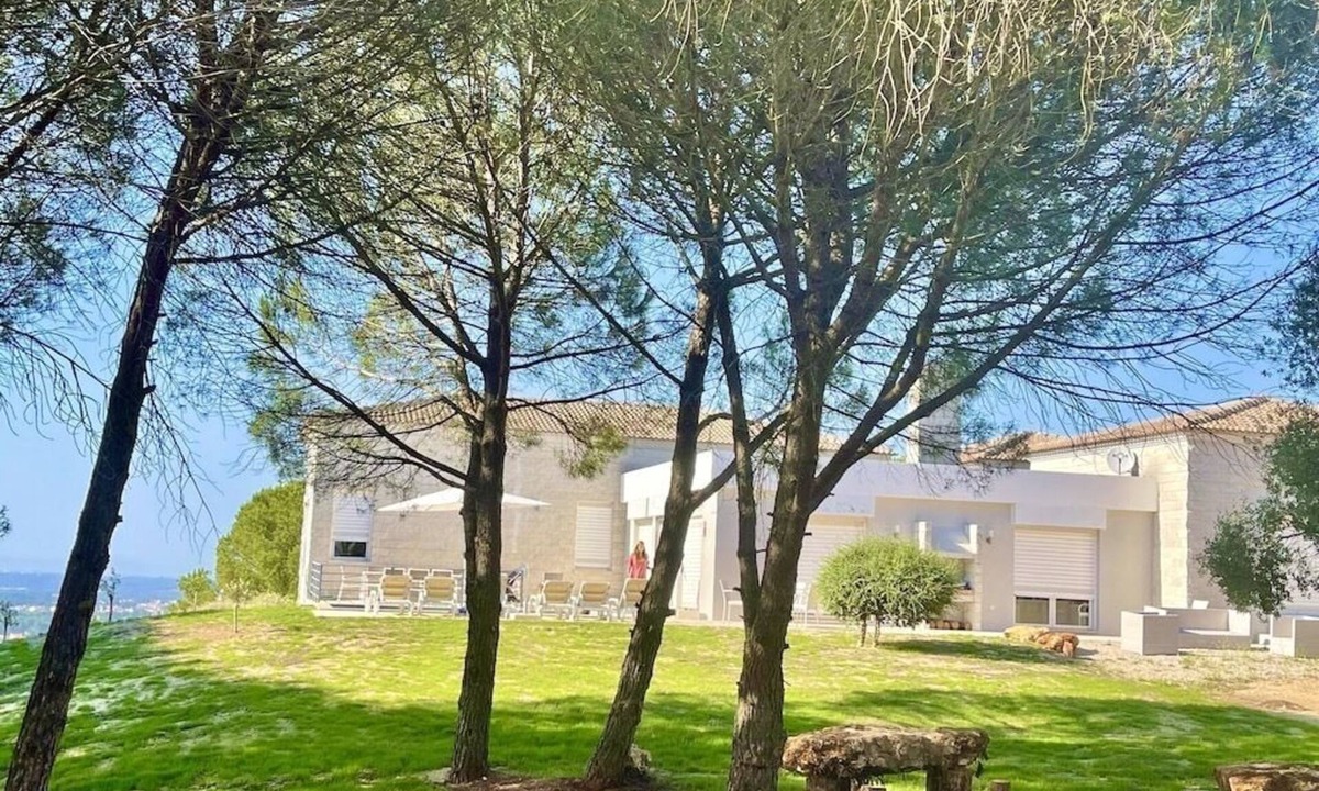 Aldeia de Irmaos 一軒家 | Vila Panoramica-grande Propriedade com 18hectares a 10mn das Praias-30mn Lisboa