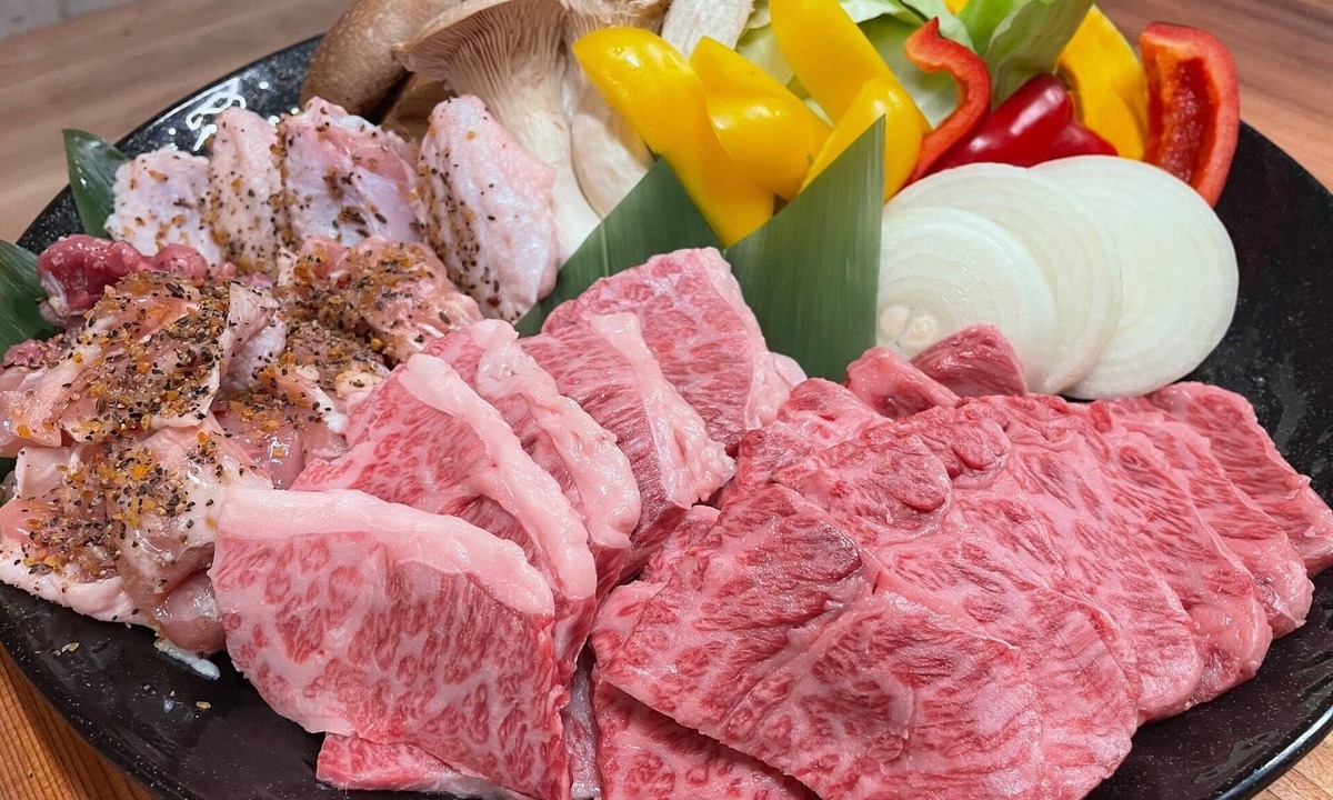 Nagato RVレンタル | 週末プラン⭐︎夜・朝食付き4月〜6月・9月〜12月ワンちゃんと日本海を臨むグランピングでお泊まり / 長門市 山口県