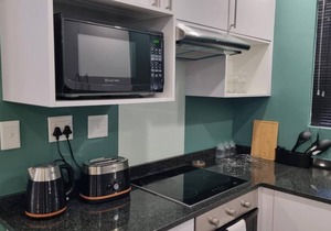 Accommodation Front - Prestigious 2 Sleeper Apartment with Harbour Views