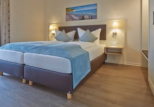 Aparthotel Waterkant Suites, Suite 4-74 for up to 5 people.