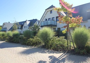 Beachfront apartment with terrace, use of swimming pool and sauna - Rex Rugia H-1010 -