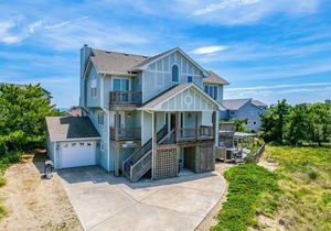 🐾 RAYS HIGH - 5 BR Oceanside home w/ Private Pool & Dog Friendly
