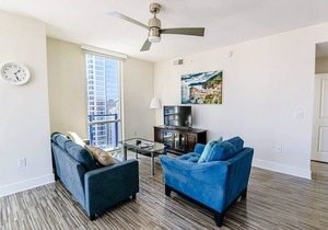 Uptown Charlotte 2BR Furnished Apartments by RedAwning
