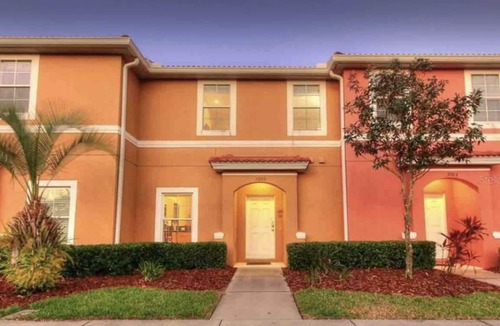 Sunset Lakes コンドミニアム | 15min Disney Universal 2BR/2BH Encantada Hot tub