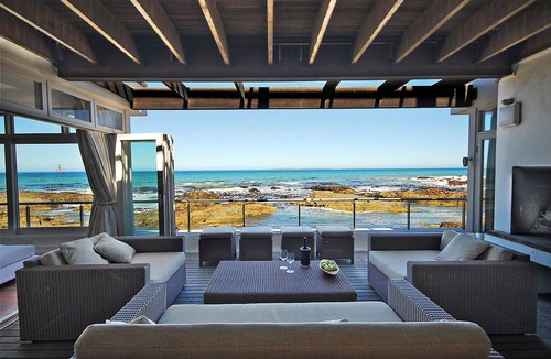 Bloubergstrand ヴィラ | 世界で最高の景色の1つを備えた素晴らしいビーチハウス