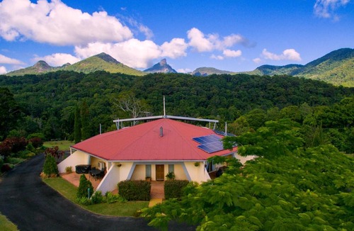 Dum Dum ベッド・アンド・ブレックファスト | A view of Mount Warning