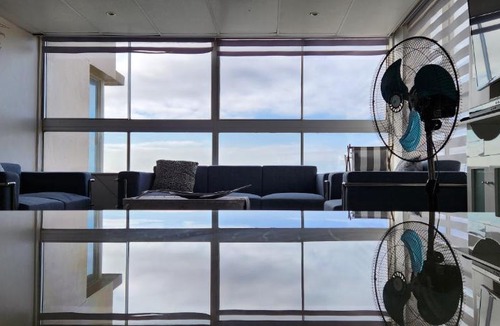 North Beach アパートメント | Accommodation Front - Classy 4 Sleeper with Ocean Views