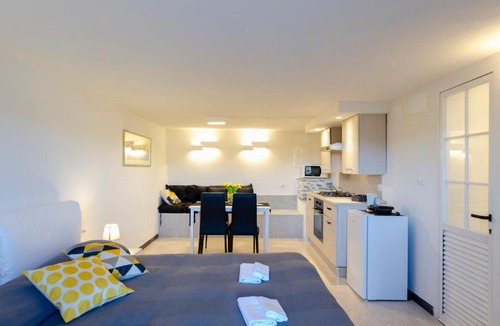San Lorenzo della Costa アパートメント | ALTIDO San Massimo apartments