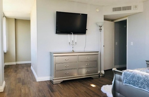 Winchester アパートメント | Amazing Master Suite in Shared 2/B Condo behind Convention Center