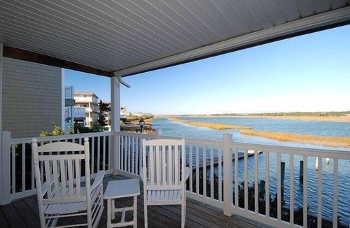 Ocean Isle Beach コンドミニアム | オーシャンアイルの美しいビーチコンドミニアム、〜NC〜