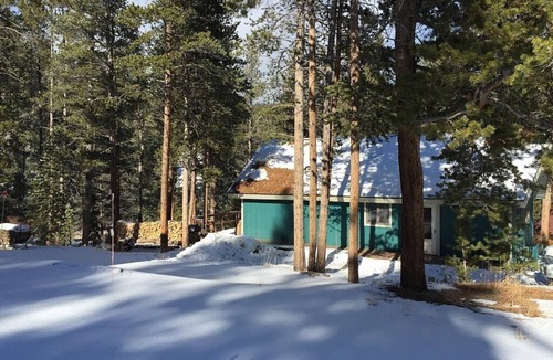 Breckenridge 一軒家 | Black Bear Crossing: Pet-Friendly Bliss with a Touch of Retro Nostalgia