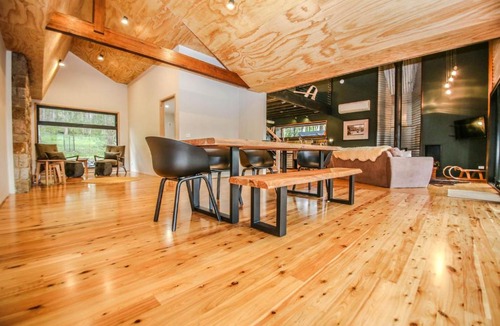 Harrietville 一軒家 | Black Mamba House