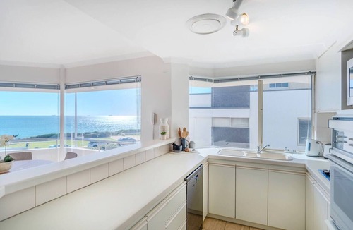 Cottesloe 一軒家 | Breathtaking Beachside Sunsets