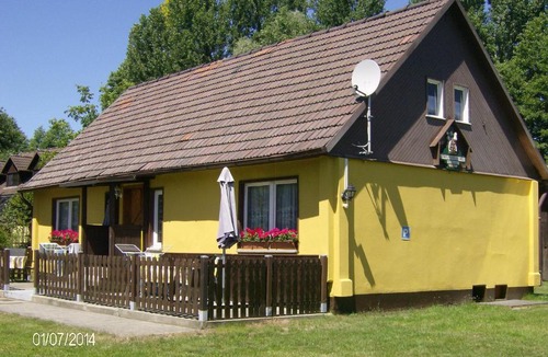 Burg-Dorf アパートメント | Ferienwohnung 1 am Bismarckturm in Burg