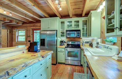 Vilas キャビン | Firepit, Log Cabin, Views, Fireplace, pet friendly