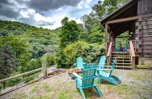 Vilas キャビン | Firepit, Log Cabin, Views, Fireplace, pet friendly