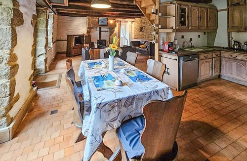 Noyal-Sous-Bazouges 一軒家 | Gorgeous home in Noyal-Sous-Bazouges