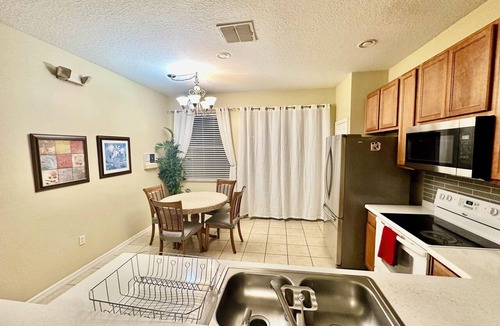 Florida Central Atlantic Coast 一軒家 | Grand Luxury Lakes 3BR Townhouse near Disney