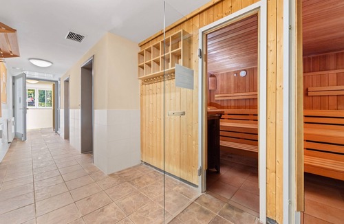 Ostseebad Kuhlungsborn アパートメント | Hübsche Ferienwohnung an der Ostsee mit Terrasse, Saunabereich und Pool im Haus!