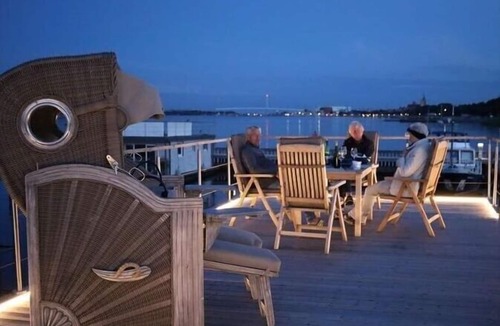 Knieper Nord ボートレンタル | Houseboat Liliput Comfortable holiday residence