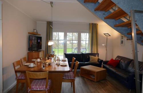 Vitte 一軒家 | Hus-Hiddensee