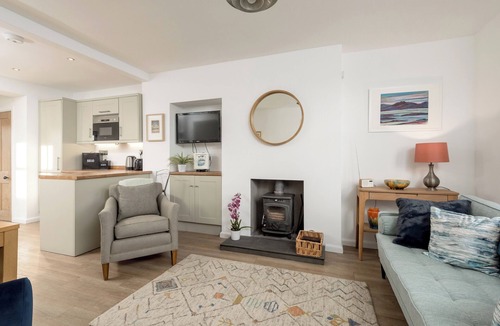 Gullane コテージ | Impeccably presented 2-bedroom cottage in the heart of Gullane. Sleeps 4.