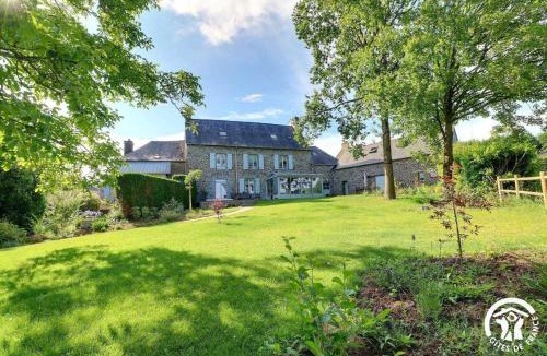 Bazouges-la-Perouse ベッド・アンド・ブレックファスト | Le Jardin de Quercus B&B