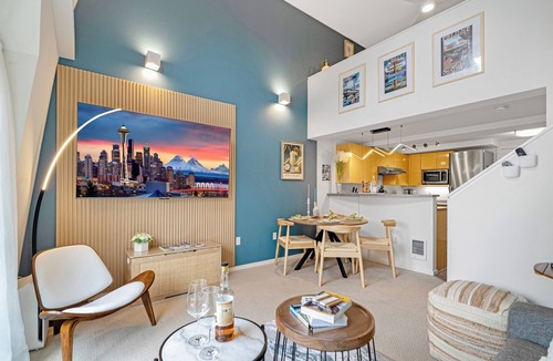 Belltown 一軒家 | Loft Penthouse FIFA World Cup Walk to Lumen Field & Space Needle View