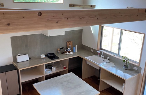 Ishigaki 一軒家 | New built retreat for couples Beach just 3 min walk Mt.Mape view from garden