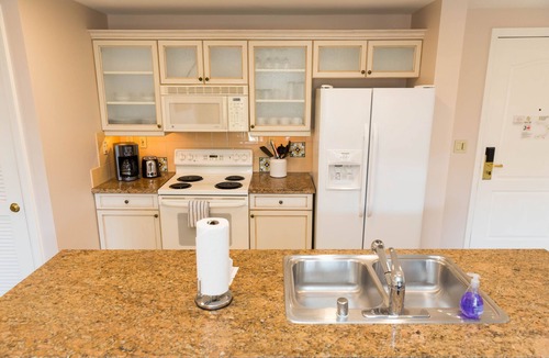 Lake Las Vegas コンドミニアム | Oasis Condo at Viera Lake Las Vegas with 4 beds!