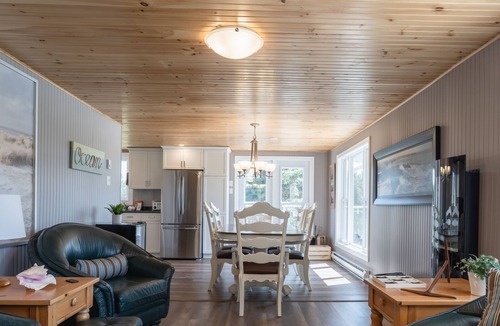 Heckmans Island コテージ | Oceanfront Cottage on a Quiet Cove Just Outside Lunenburg
