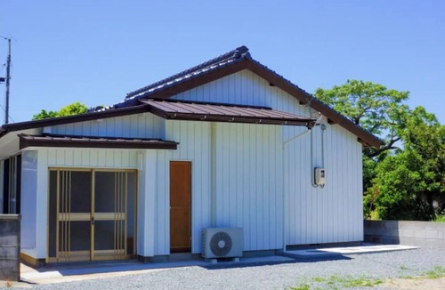 Shimonoseki 一軒家 | ペンシオーネ島戸１１棟まる貸し‼角島大橋を望む BBQ・サウナのできるゲストハウス / 下関市 山口県