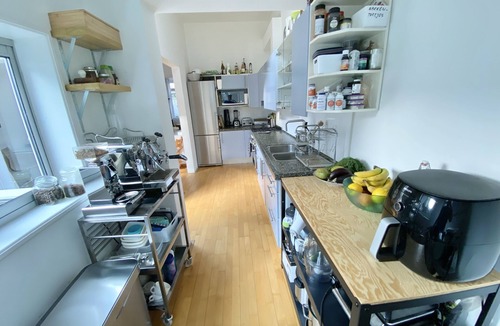 De Weteringschans アパートメント | Quiet 145m2 with garden in top location in centre-walk to major attractions !
