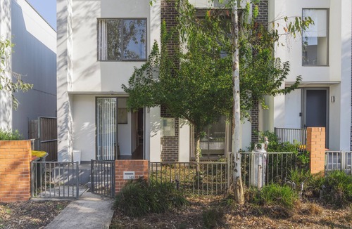 Rouse Hill 一軒家 | Rousehill/4Br/Near train station/near shopping/park/swimming pool/