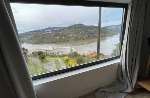 Ribadouro コテージ | Rustic house and King Deluxe Studio in Ribadouro Baião
