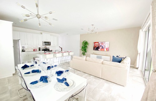 Four Corners 一軒家 | Solara Resort - 5 bedrooms, Private Pool - FROZEN & HARRY POTTER - DISNEY AREA