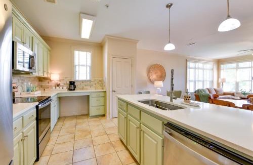 Springfield ヴィラ | Spacious Springfield Home w/Golf Course View!