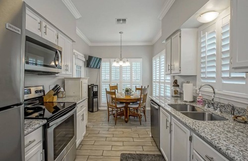 Mid City South コンドミニアム | Upscale 3BR/2BA Oasis in Bocage Near LSU & Hospitals Baton Rouge