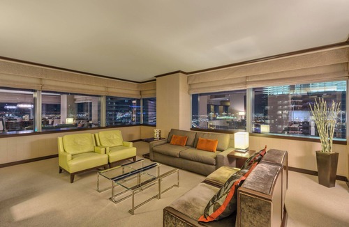 Las Vegas Strip アパートメント | Vdara's Biggest Penthouse! 2 BR/ Stunning 270° Strip Views! Sleeps 7! 45th Floor