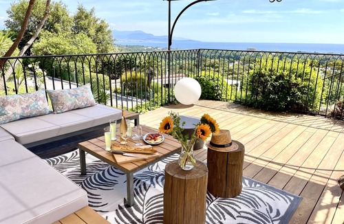 Antibes ヴィラ | Villa Citadelle Great views, Pool, hot tub, pool table, gym Family/friends vacay