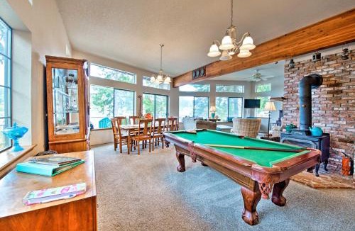 Rollingbay 一軒家 | Waterfront Bainbridge Island Home: Stunning Views!